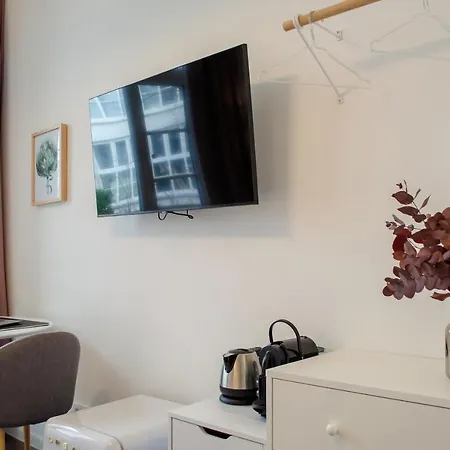 Homely Stay Studio 8 - Relaxed Self-Check-In Room In Munich Extérieur photo