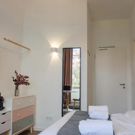 Homely Stay Studio 8 - Relaxed Self-Check-In Room In Munich Extérieur photo
